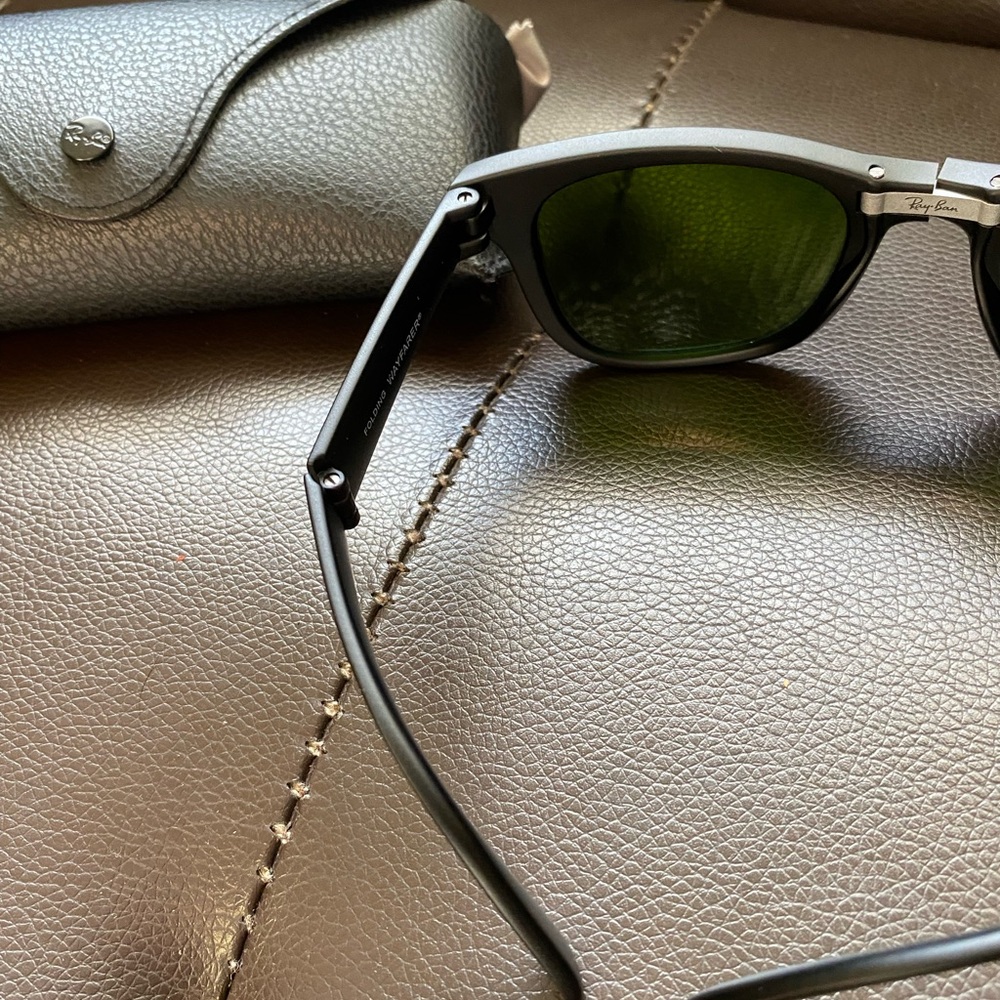 Ray-ban sunglasses - Picture 10 of 10